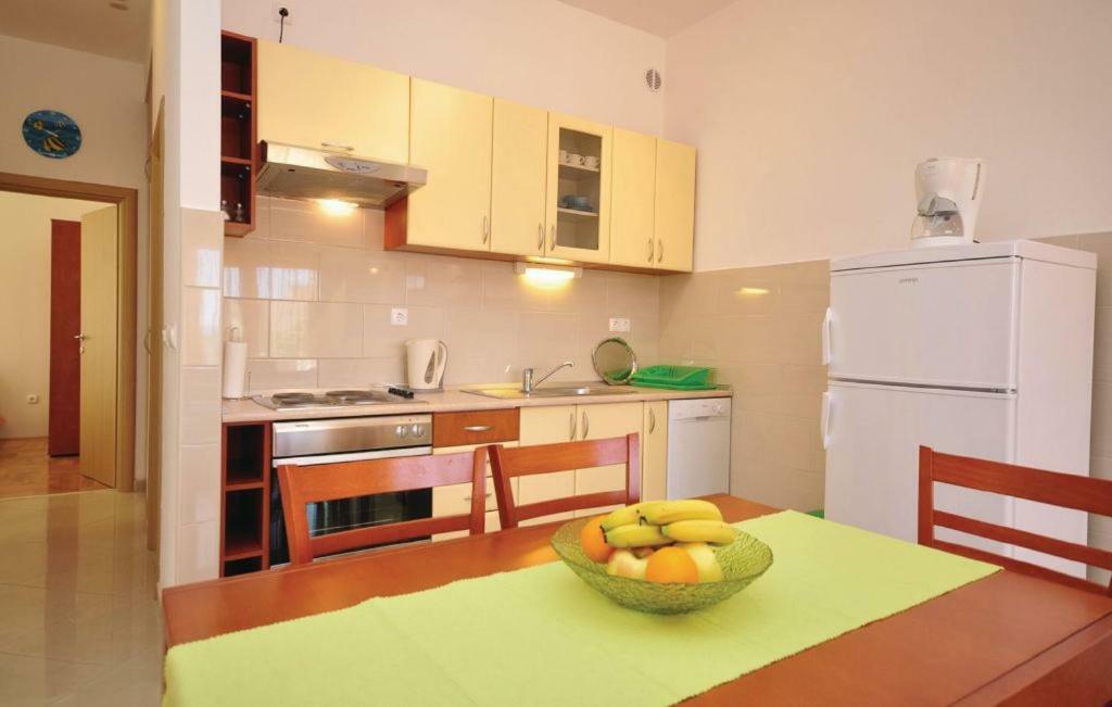 Apartment Orange Makarska Esterno foto