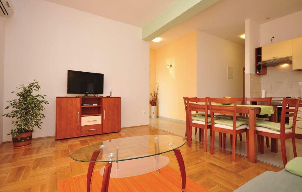 Apartment Orange Makarska Esterno foto